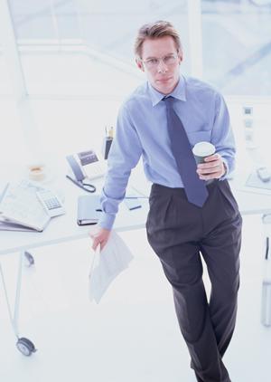 自己成長のカギ！自律型人材が研修で更なる成長を遂げる方法